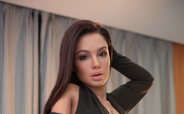 Silikon Sexpuppe Eva