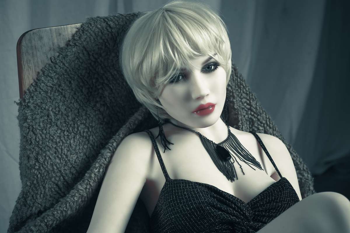 Sexpuppe Film & Kultur: Real Sex Dolls inspiriert von Filmstars